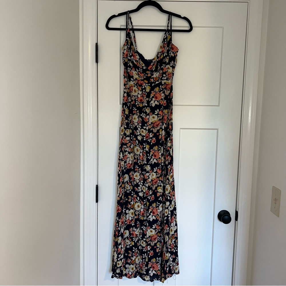 Lulu’s Everlasting Bliss Navy Blue Floral Print Maxi Dress